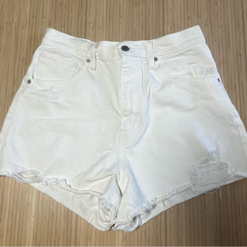 Levi’s Mom Shorts size 30 - Picture 1 of 5